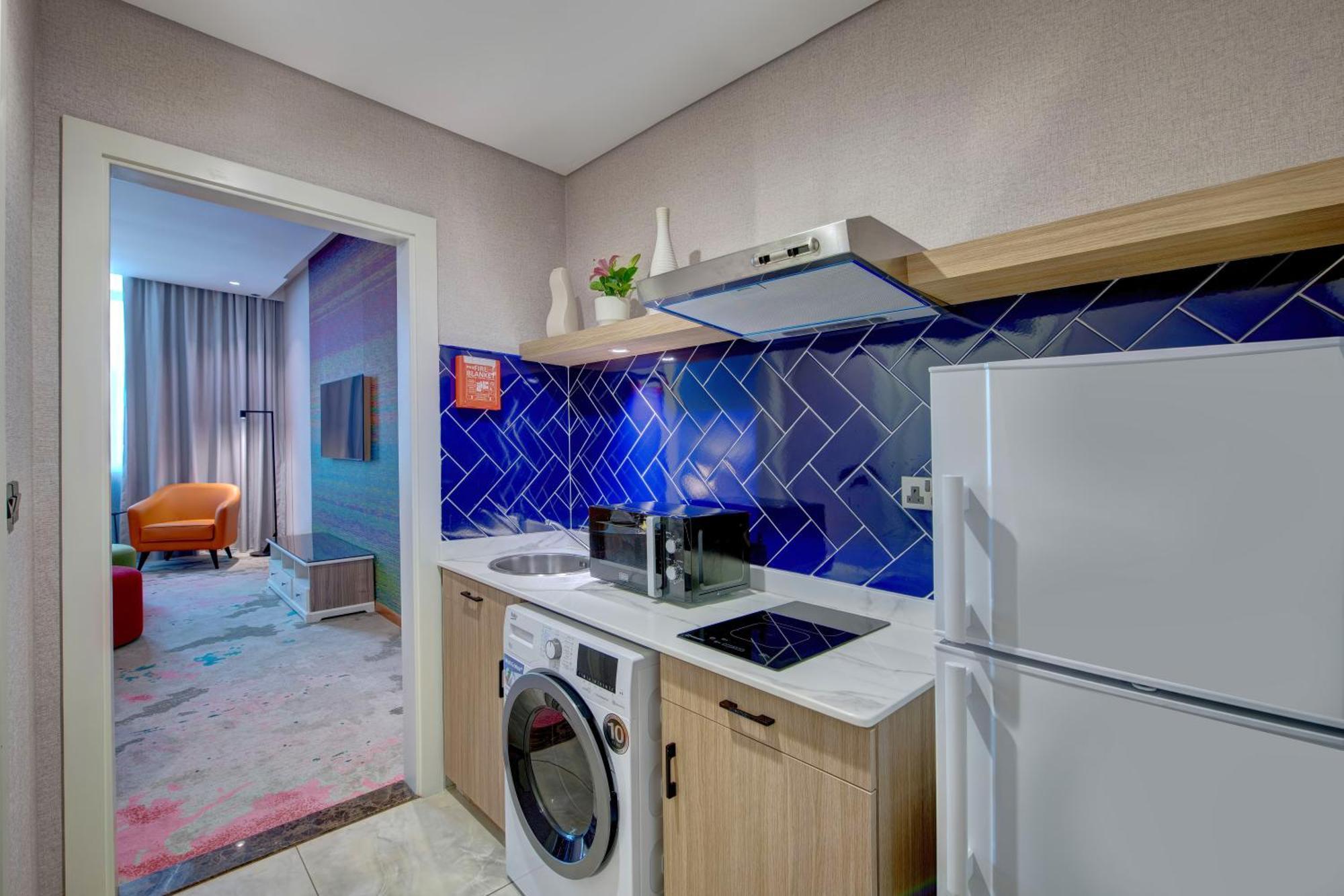 La Quinta By Wyndham Abu Dhabi Al Wahda Hotel Ngoại thất bức ảnh