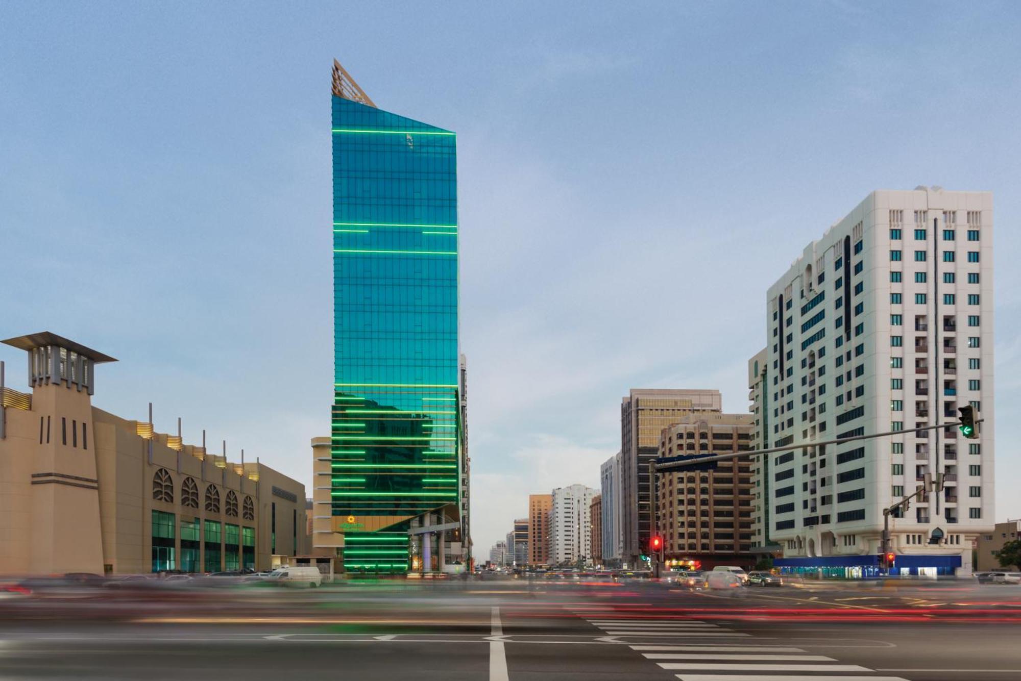 La Quinta By Wyndham Abu Dhabi Al Wahda Hotel Ngoại thất bức ảnh
