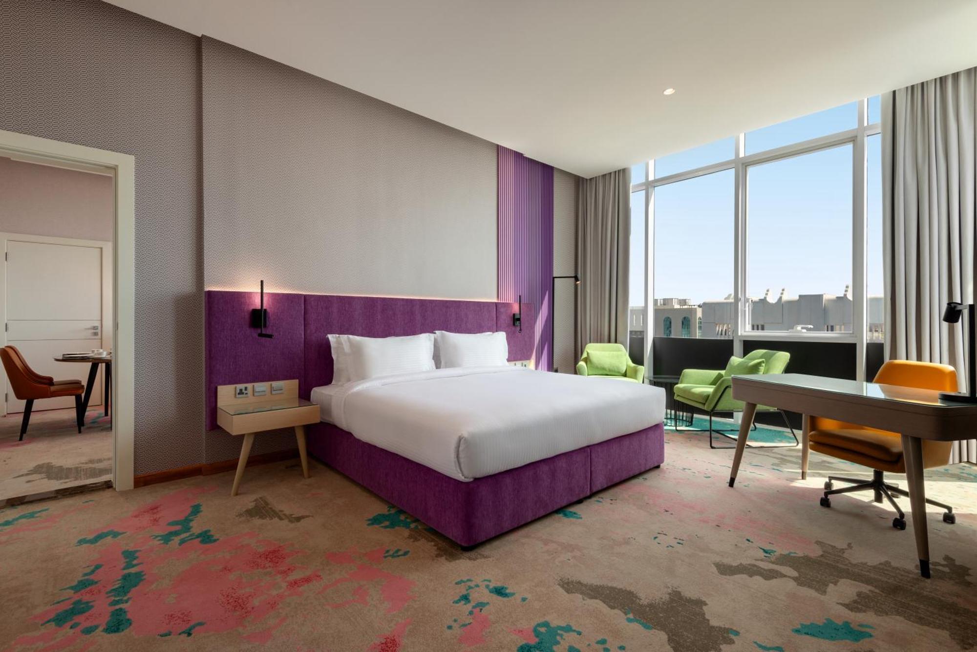 La Quinta By Wyndham Abu Dhabi Al Wahda Hotel Ngoại thất bức ảnh