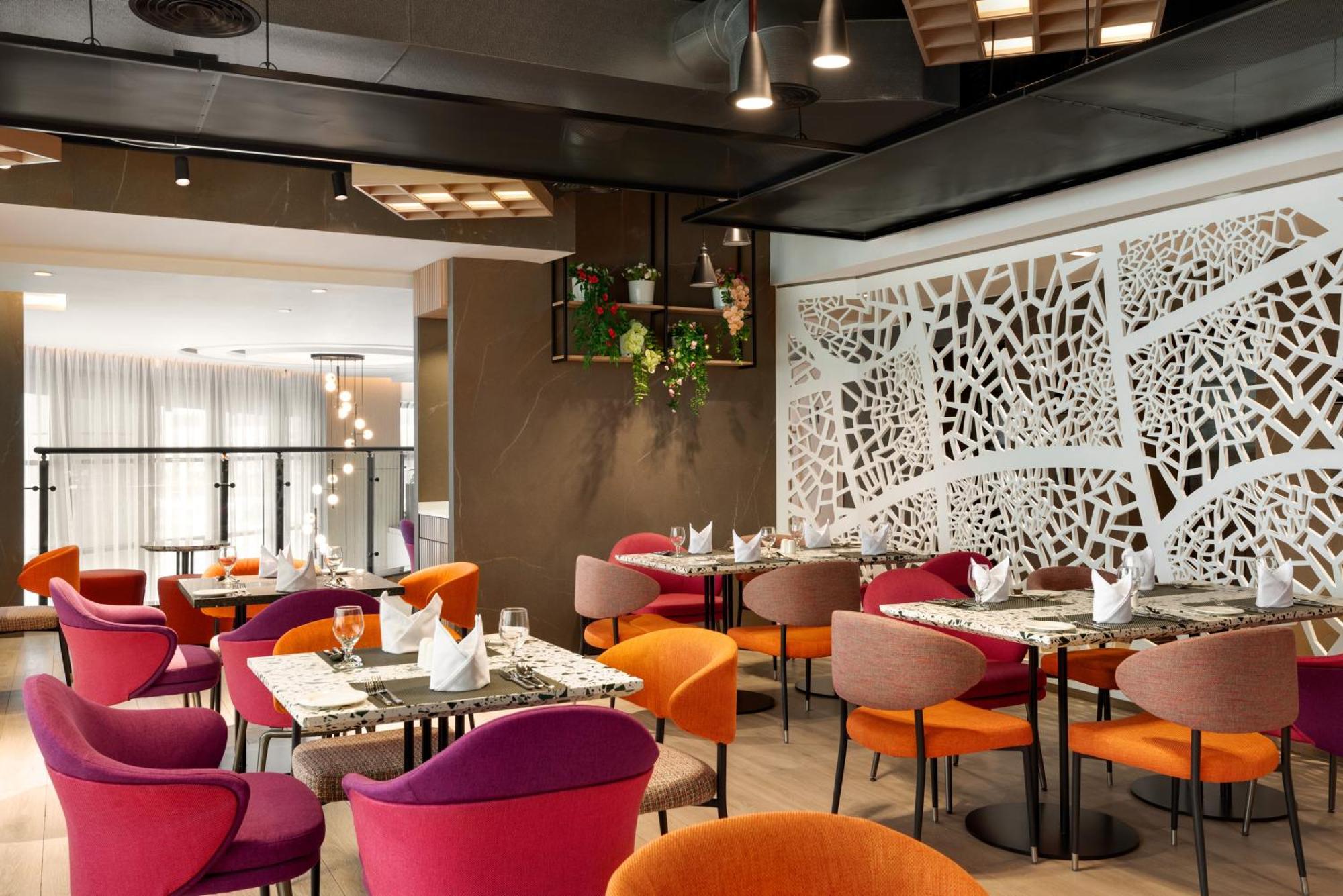 La Quinta By Wyndham Abu Dhabi Al Wahda Hotel Ngoại thất bức ảnh