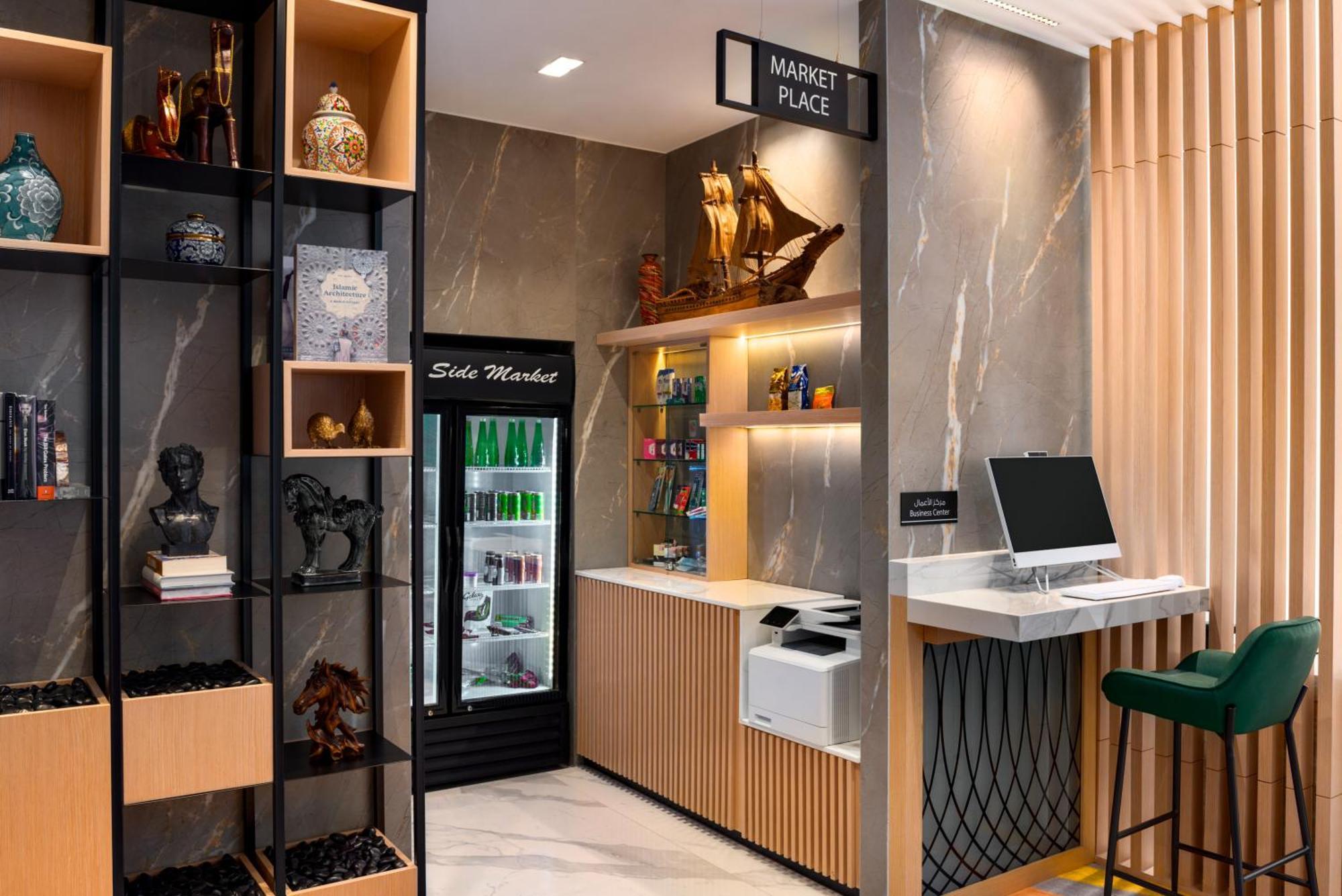 La Quinta By Wyndham Abu Dhabi Al Wahda Hotel Ngoại thất bức ảnh